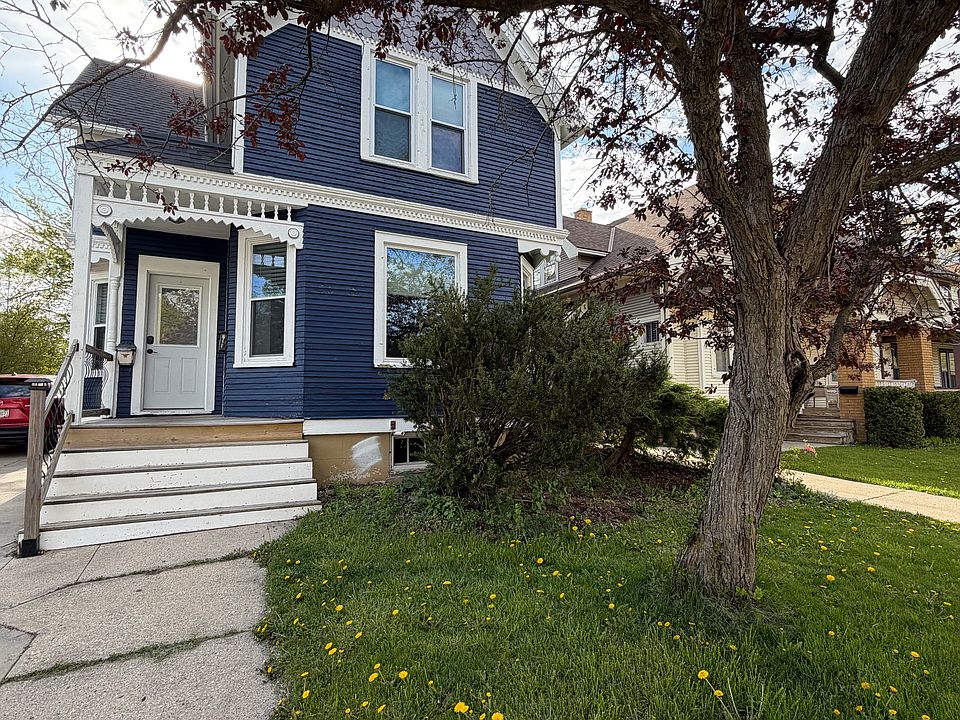 1st image of 713 N Wisconsin St #1