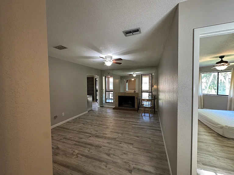 22 Mid Oaks Cir — Photo 3