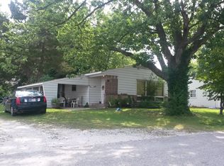 1404 Ridgeway Ave, Vincennes, IN 47591