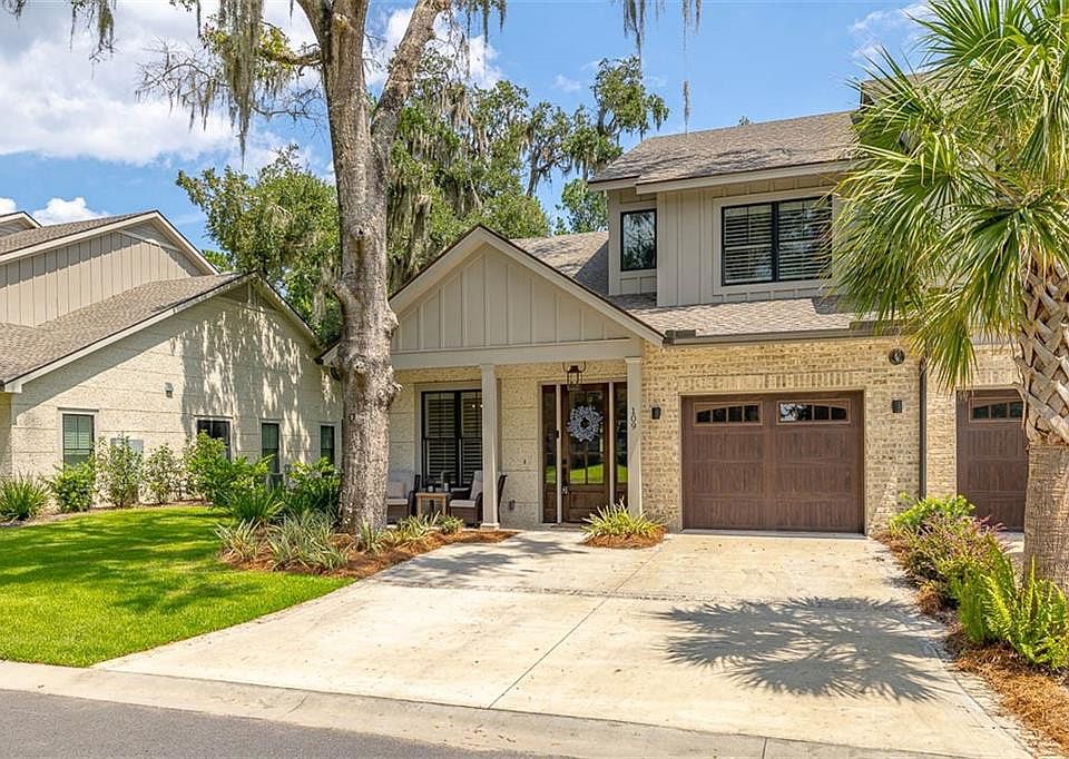 1st image of 109 Fifty Oaks Ln