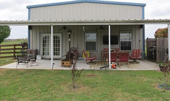 4th image of 475 County Road 427