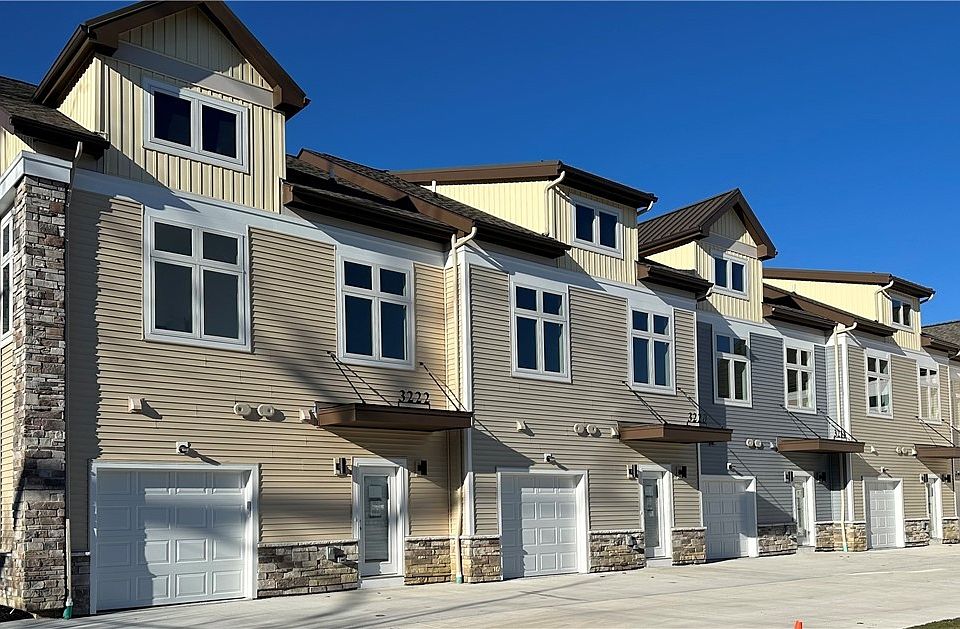 1st image of 3216 Van Aken Blvd