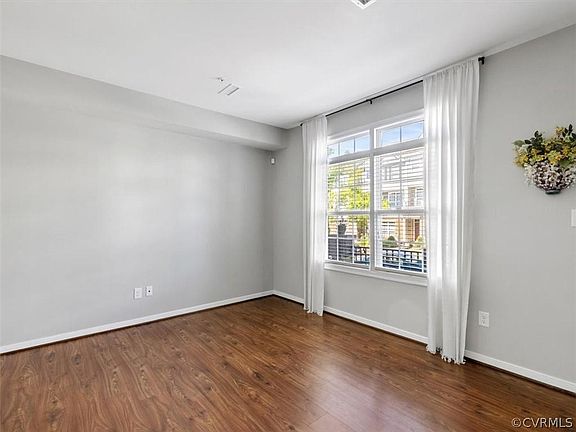 5th image of 3928 Liesfeld Pl Unit 3928