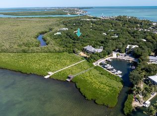 33 Flamingo Hammock Rd, Upper Matecumbe Key, FL 33036
