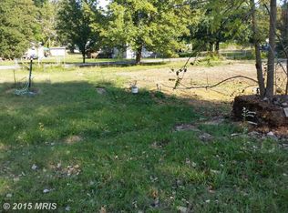 10 Poplar Ln E, Indian Head, MD 20640