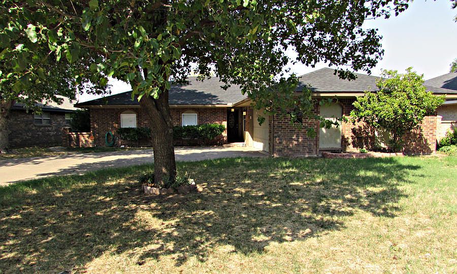 1st image of 605 Belmont Dr