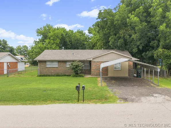 59 Laurel St, Lone Grove, OK 73443