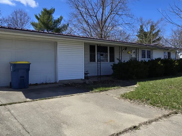 706 Meadowdale Dr, North Manchester, IN 46962