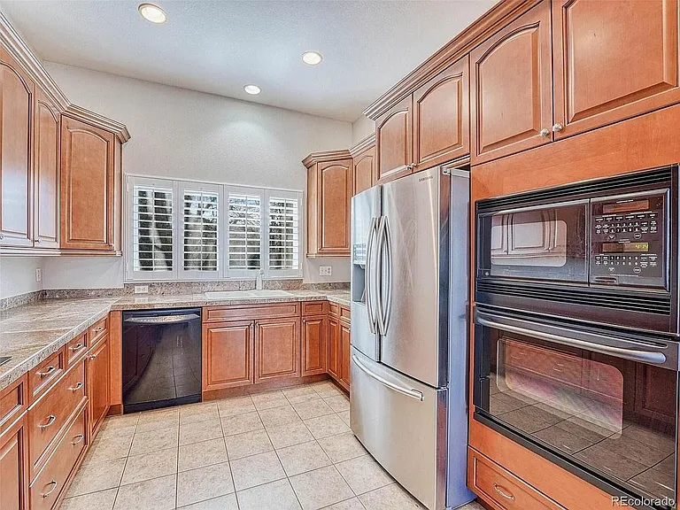 11972 E Lake Cir — Photo 4