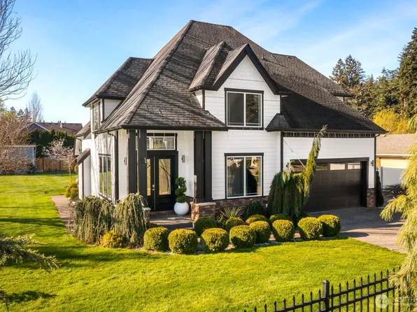 17210 36th Ave E, Tacoma, WA 98446
