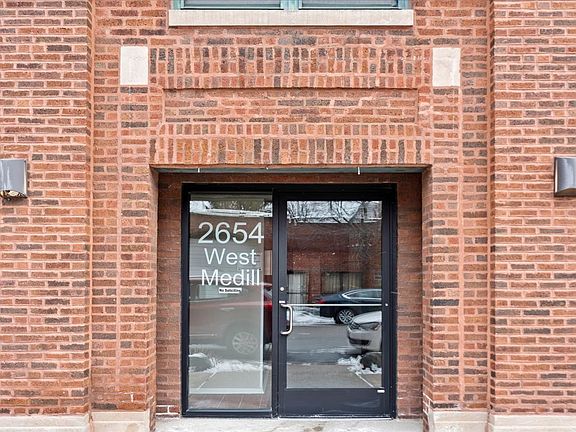 2nd image of 2654 W Medill Ave #205-305