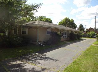 419 Belteberg Rd, Loves Park, IL 61111