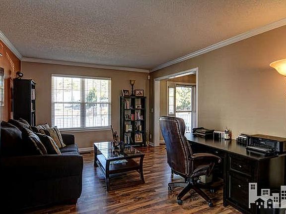 5th image of 4716 Woods Edge Dr