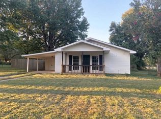 516 McCulloch St, Pea Ridge, AR 72751