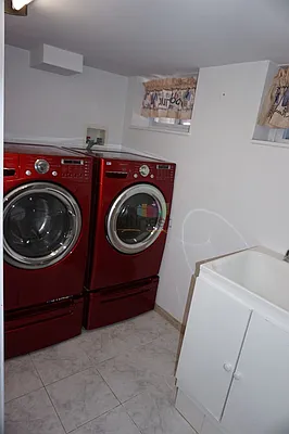 Rented by Citi Nest Group LLC | media 17