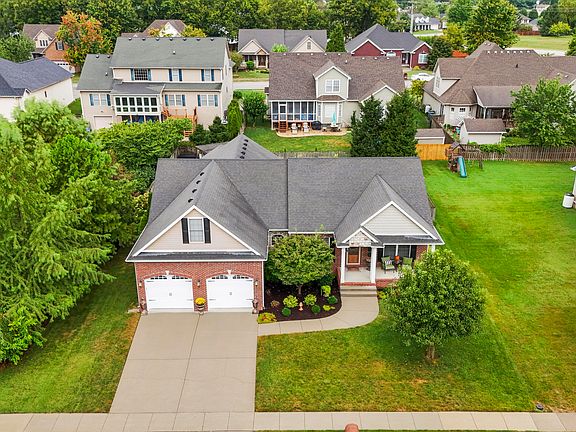3rd image of 754 Seth Dr
