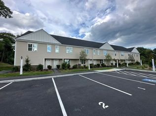 27 Ocean Walk Dr #103, Plymouth, MA 02360