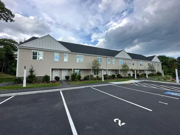 27 Ocean Walk Dr #103, Plymouth, MA 02360