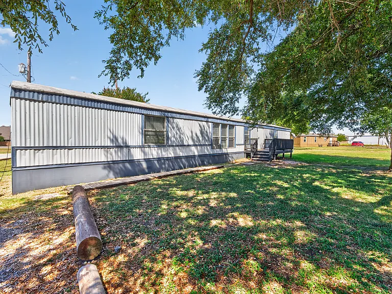 1341 Flying L Ln #10 — Photo 4