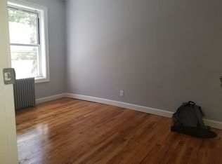 135 Meserole St #2, Brooklyn, NY 11206