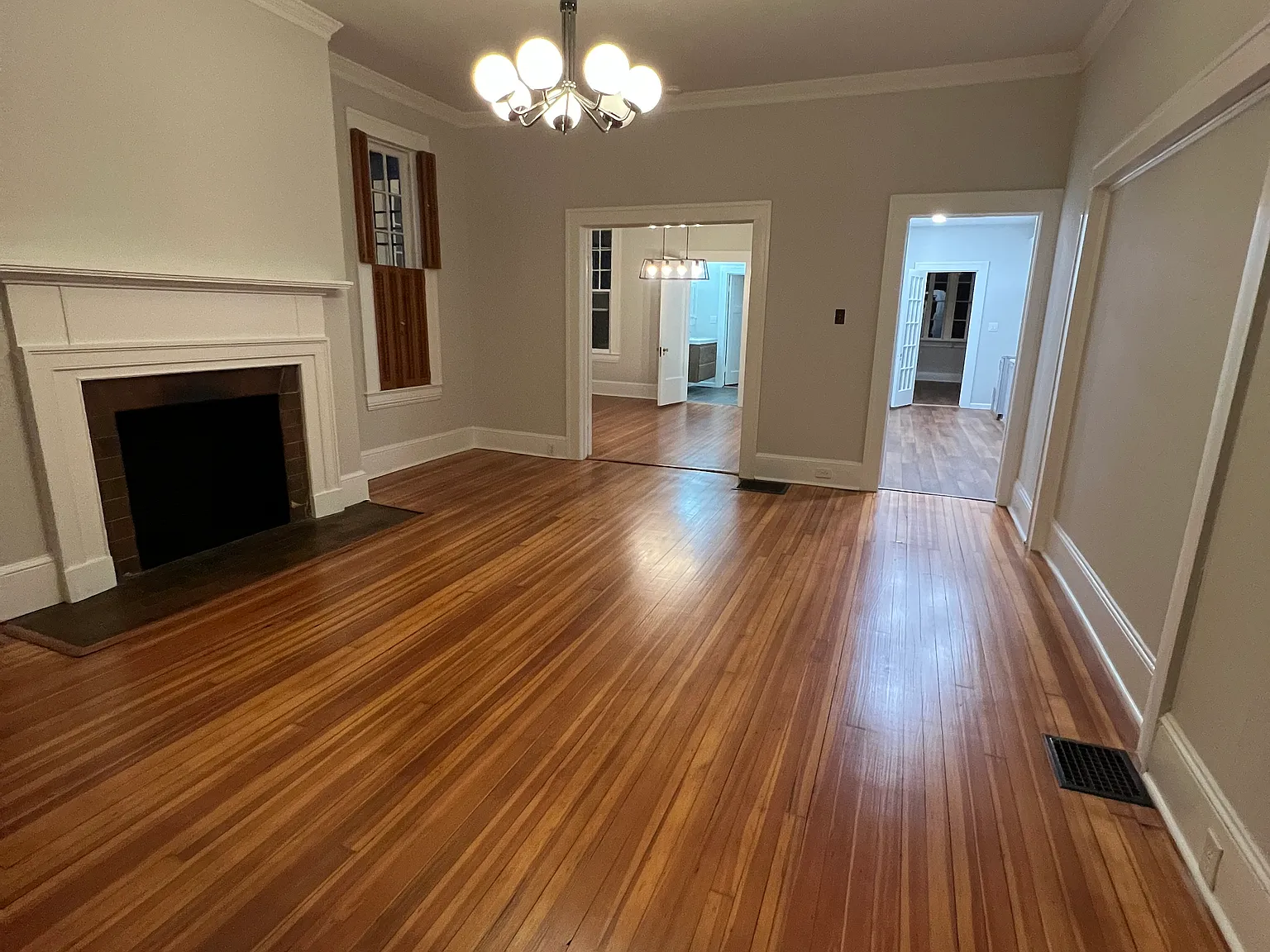 2 bed, 1150 sqft, $1,950 — Photo 3