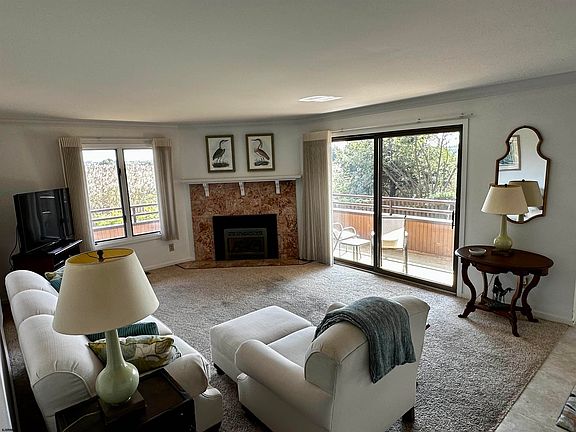 3rd image of 101 Easterly Dr #101