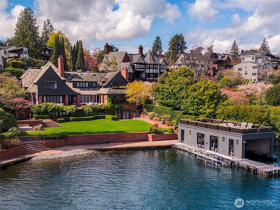 1st image of 3048 E Laurelhurst Drive NE