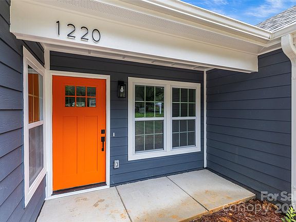 2nd image of 1220 White Ln
