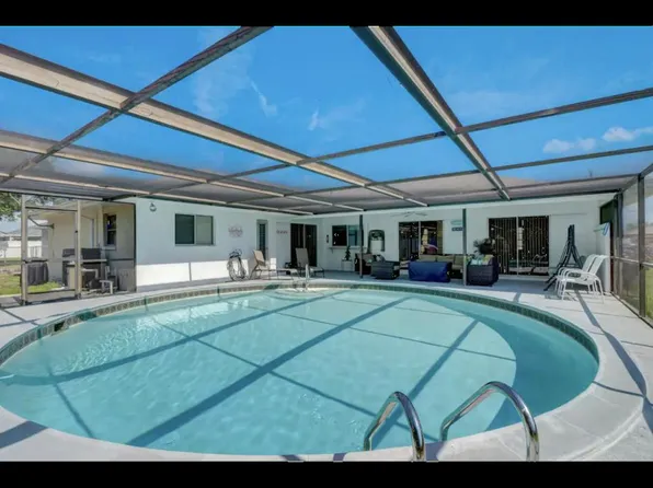 614 SE 28th Ter, Cape Coral, FL 33904