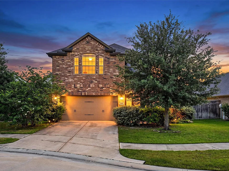 29122 Parker Trace Dr