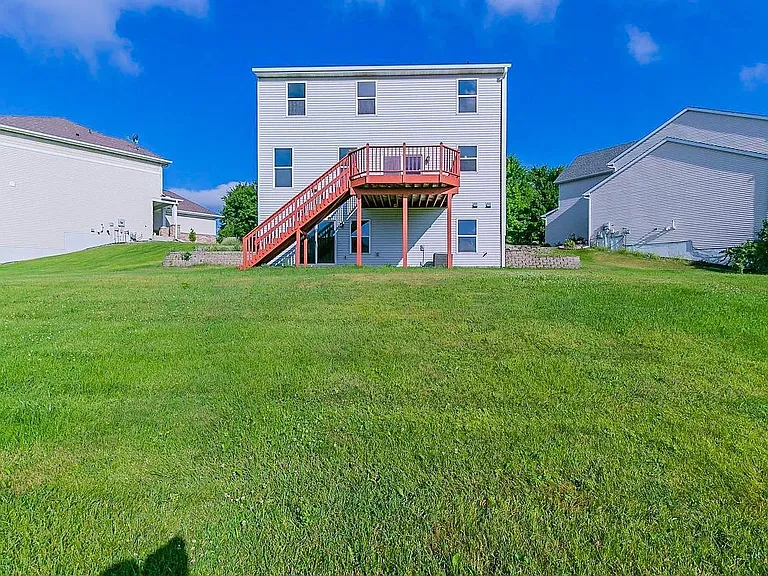 8413 Lobelia Ct — Photo 29