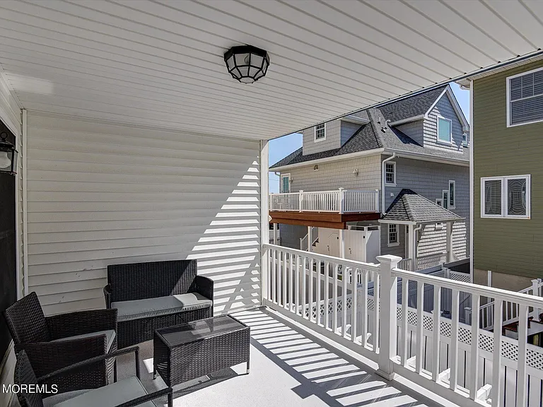5 Fielder Ave — Photo 9