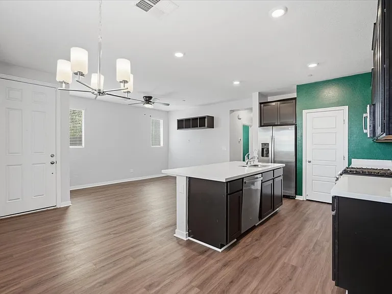 6510 Silver Estates Ave — Photo 6