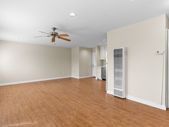 5th image of 2884 La Salle Ave APT 3