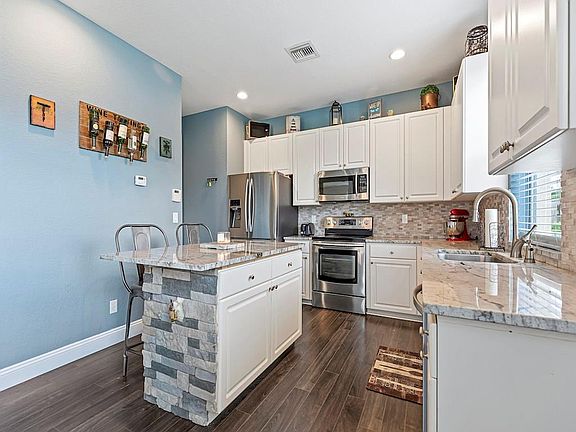 5th image of 9918 E Verona Cir
