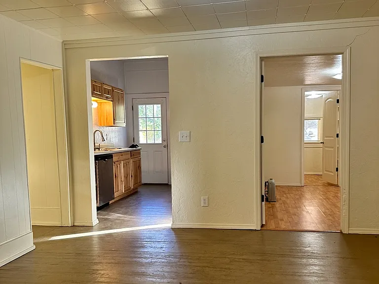 416 W 9th Ave #2.5 — Photo 3
