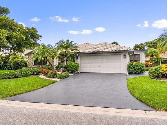 2nd image of 22 Estate Dr