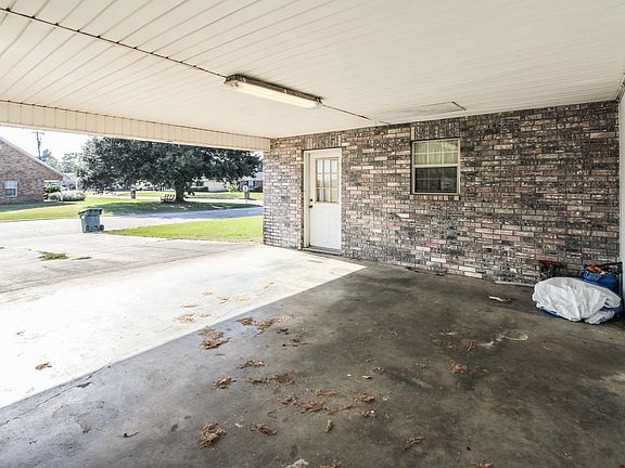 5th image of 1309 S Patout St