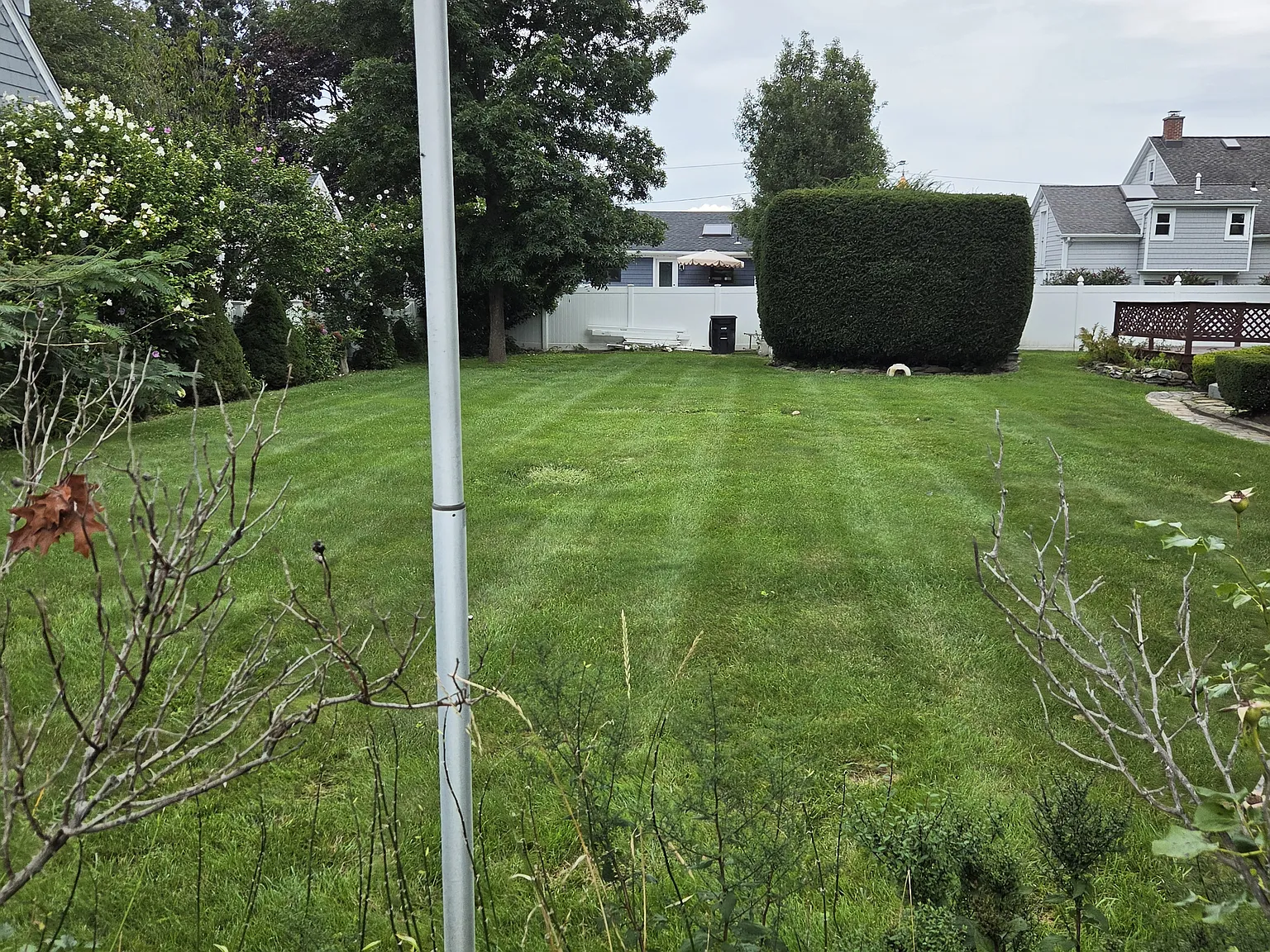 2 bed, $3,200 — Photo 3