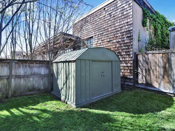2914 Newbury St, Berkeley, CA 94703