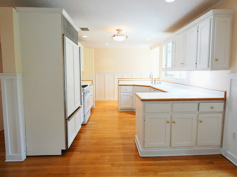 246 Palmer Ave — Photo 8