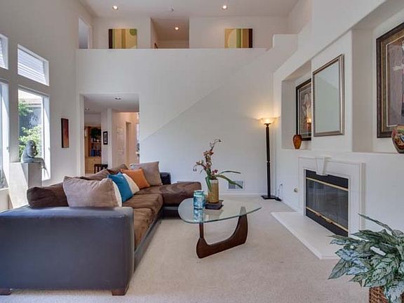 5th image of 5916 Pistoia Way