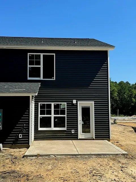 1035 Johnson Street lot 1 - 1 — Photo 4