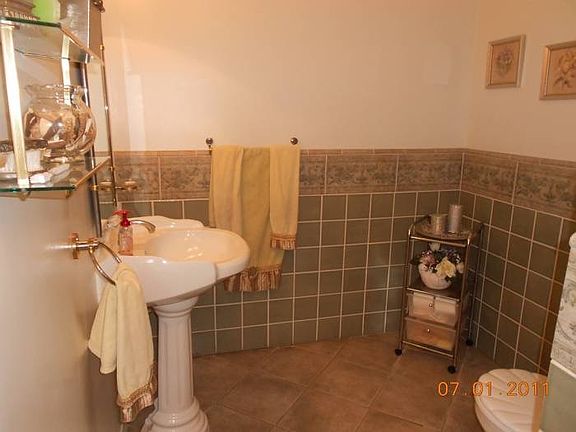 5th image of 6412 Avenida Manana