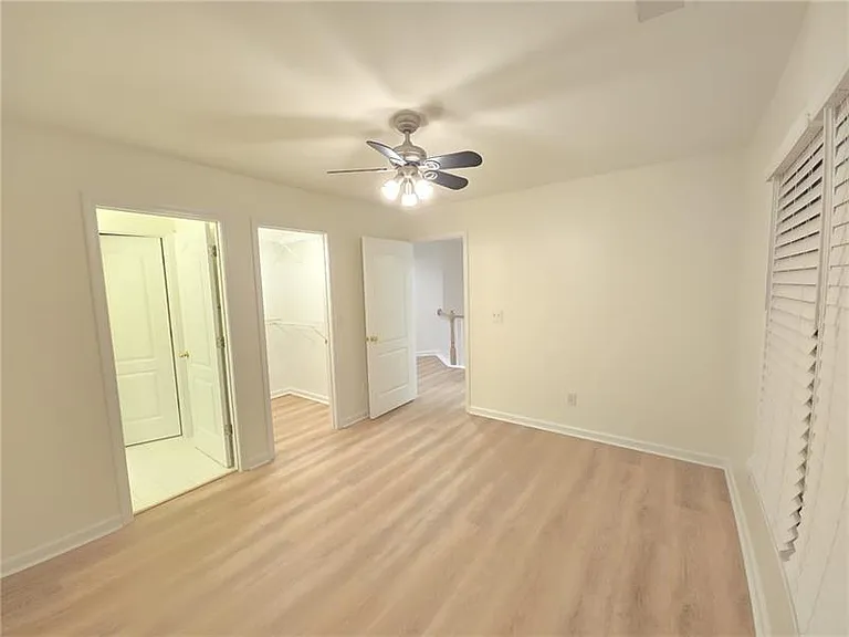 12592 Waterside Dr — Photo 23