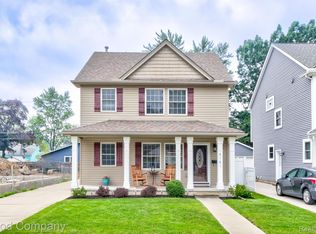 4141 Buckingham Ave, Berkley, MI 48072