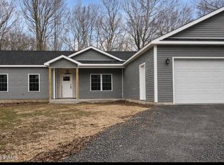 191 Conashaugh Trl, Milford, PA 18337