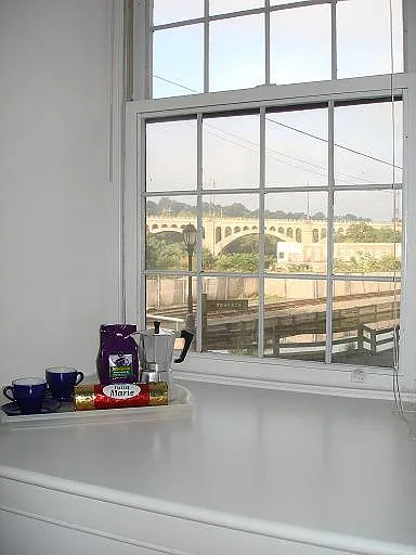 Canal House — Photo 4