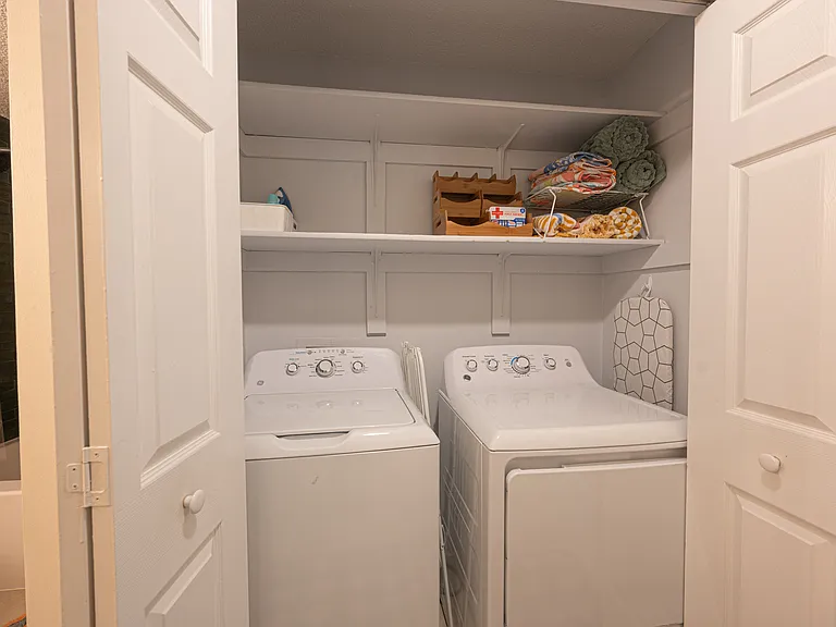 2500 Cranbrook Ln #10 — Photo 37
