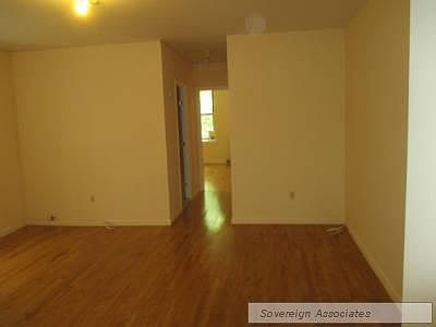 4th image of 577 Isham St APT 1F